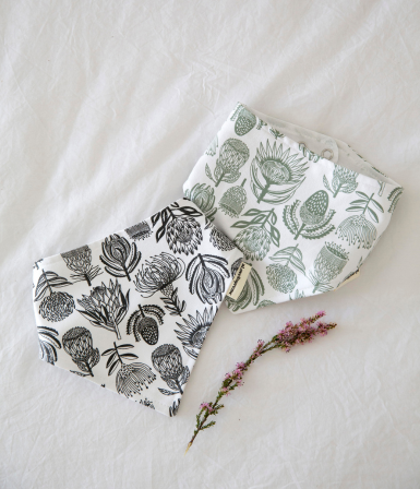 Bibs (Set)