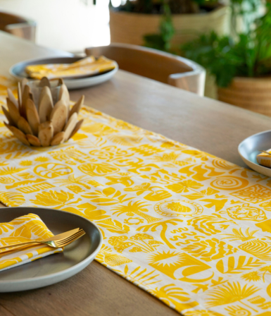 Table Runners (2.5M)