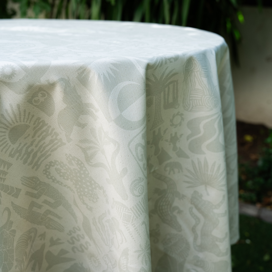 Table Cloths (Round)