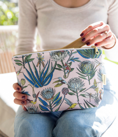 Pouches (Toiletry)
