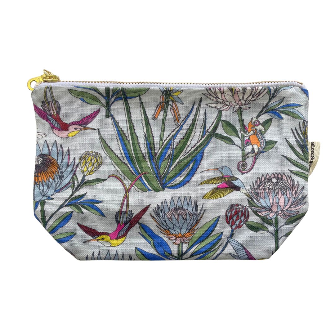Pouches (Makeup)