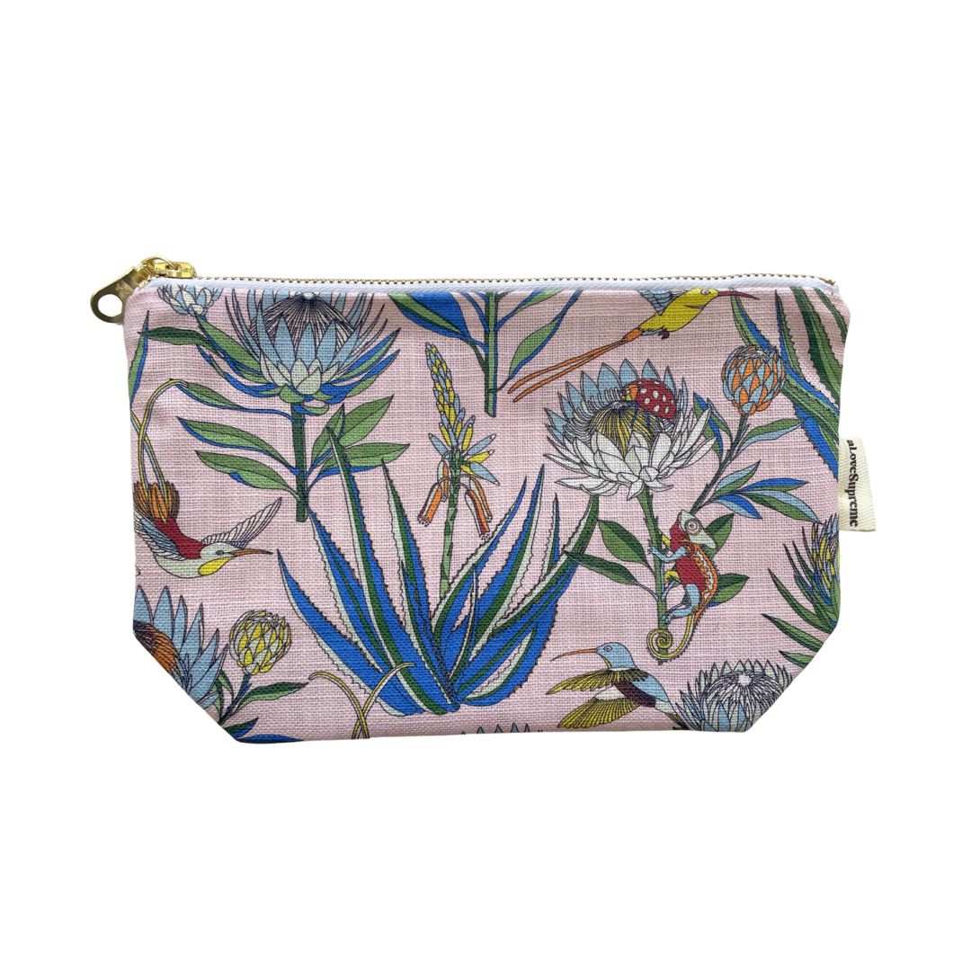 Pouches (Makeup)