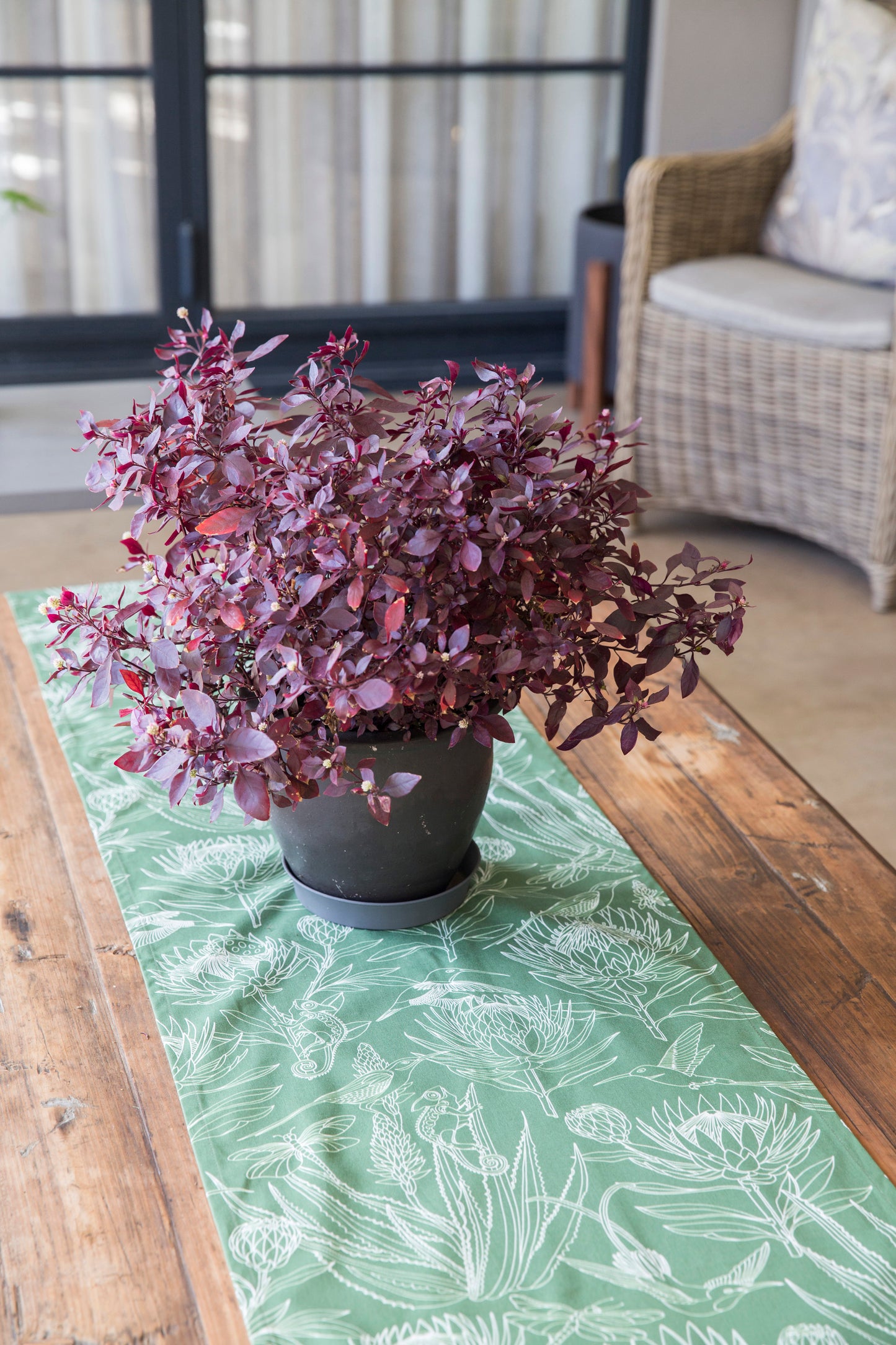 Table Runners (2.5M)